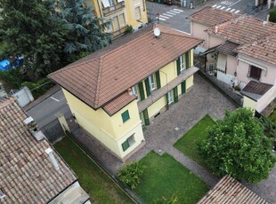 Villa in vendita a Voghera