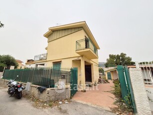 Villa in Vendita in Via Papaveri 11 a Carini