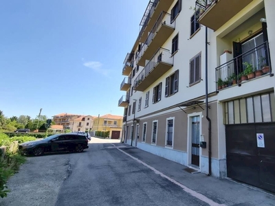 Affitto Appartamento Via Isonzo, 19, Pinerolo