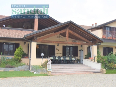 Casa indipendente in vendita Vercelli