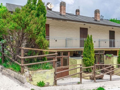 Villa per 8 Persone ca. 150 m² in Margani, Marche (Provincia di Macerata)3 Camere da letto, 2 Bagni, Lavatrice, Vista panoramica, cane ammesso