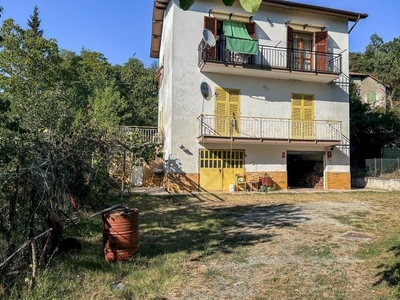 Liguria: Entroterra di Savona - Valle Bormida Appartamento - CODICE: 939