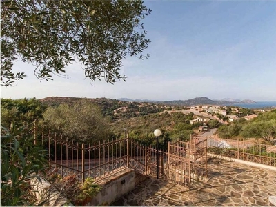 Prestigiosa villa in vendita Loiri Porto San Paolo, Sardegna