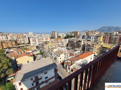 Vendita Appartamento Palermo - Palermo