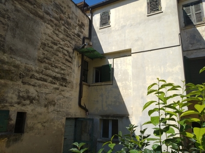 Casa indipendente con giardino a Santa Maria Nuova