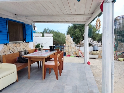 Casa singola in vendita a Calasetta Sud Sardegna