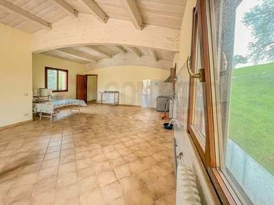 villa indipendente in vendita a Castelplanio