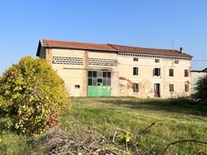 Casa singola da ristrutturare in zona Barabò a Nogara