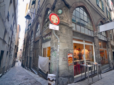 Vendita Attività Commerciale Salita dell'Arcivescovato, Genova