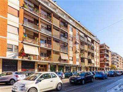 Appartamento - Quadrilocale a Ostia, Roma