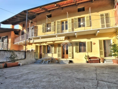 Casa indipendente in vendita a Moncrivello