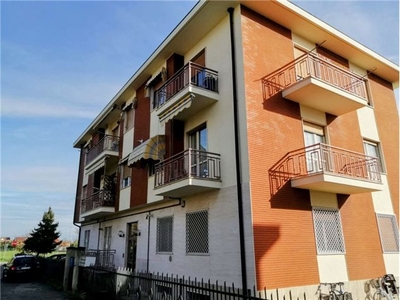 Appartamento in Via Canova , Rivalta di Torino (TO)