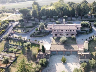 Villa in vendita a Campagnano Di Roma
