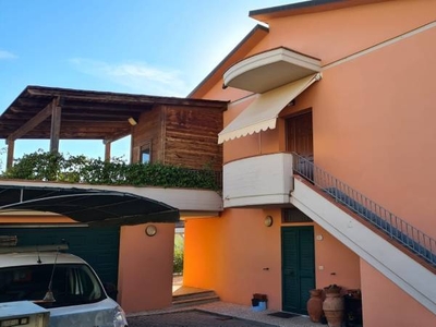 villa indipendente in vendita a Montopoli in Val d'Arno