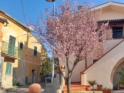 Appartamento in ottime condizioni in zona Villamagna a Volterra