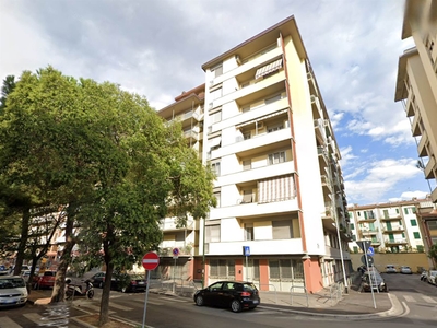 Bilocale in Via Caduti di Cefalonia 26 in zona Novoli, Firenze Nova, Firenze Nord a Firenze