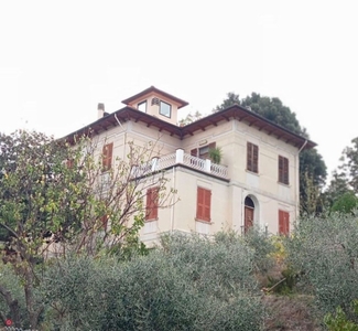 Appartamento con giardino a La Spezia