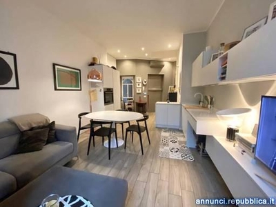 Appartamenti Milano Via Giuseppe Dezza cucina: A vista,