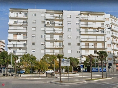 Appartamento in Vendita in Piazza Giulio Cesare a Bari