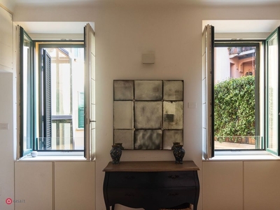 Appartamento in Vendita in Via Alessandro Volta a Milano
