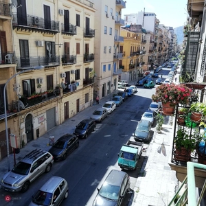 Appartamento in Vendita in Via Antonio Veneziano a Palermo