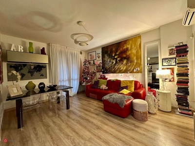 Appartamento in Vendita in Via Arturo Toscanini a Firenze