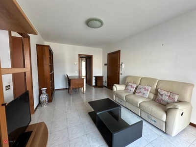 Appartamento in Vendita in Via Campomorone a Genova