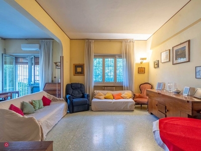 Appartamento in Vendita in Via Castelfranco Veneto a Roma