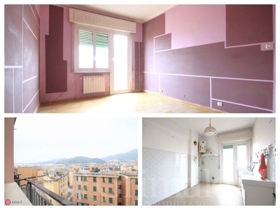 Appartamento in Vendita in Via Castelluccio a Genova