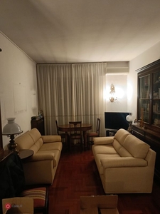 Appartamento in Vendita in Via Edoardo Jenner a Roma