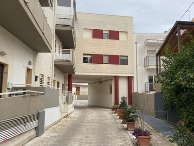 Appartamento in Vendita in Via F.lli Rosselli a Cassano delle Murge