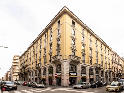 Appartamento in Vendita in Via Lazzaro Palazzi a Milano