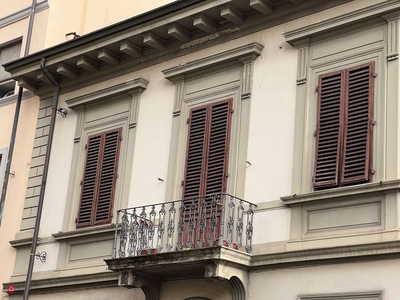 Appartamento in Vendita in Via Quintino Sella 7 a Firenze