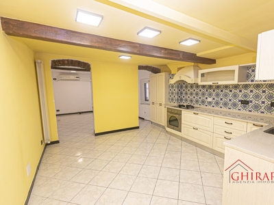 Appartamento in VIA PAGLIA 9, Genova, 5 locali, 1 bagno, 63 m²