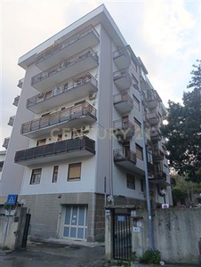 Appartamento - Quadrilocale a Circumvallazione, Messina