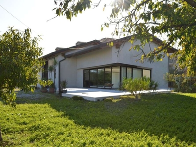 Casa indipendente a San Pietro Viminario, 4 locali, 2 bagni, 120 m²