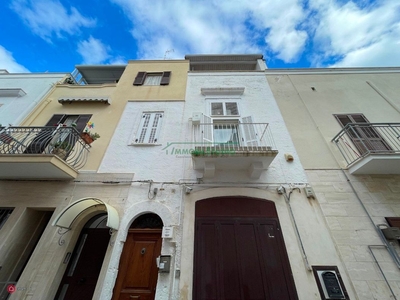 Casa indipendente in Vendita in Via Andrea Doria 5 a Mola di Bari