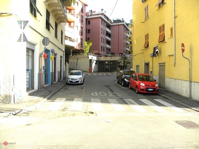 Garage/Posto auto in Vendita in SILVIO SPAVENTA a Genova