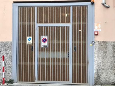 Garage/Posto auto in Vendita in Via Redipuglia 5 a Genova