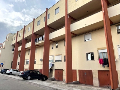 Quadrilocale in Via F. Matteucci 7, Brindisi, 110 m², 2° piano
