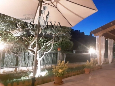 Quadrilocale in Via Rossi, Acquaviva Picena, 2 bagni, giardino privato