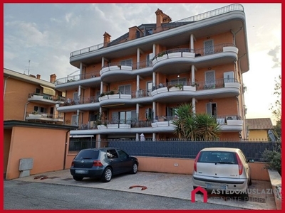 Trilocale in Vendita a Roma, 88'500€, 34 m²