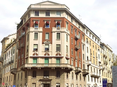 Ufficio in Vendita in Via Caravaggio a Milano