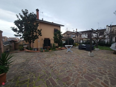 Villa in Vendita in a Roma