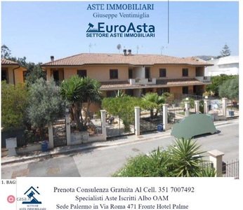 Villa in Vendita in Via Santa Marina Quarto, 41 a Bagheria