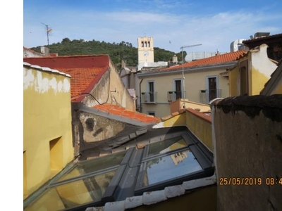 Ampio appartamento in centro storico Iglesias