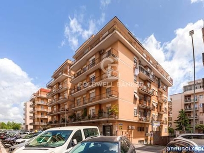 Appartamenti Roma Via Val Maira 12