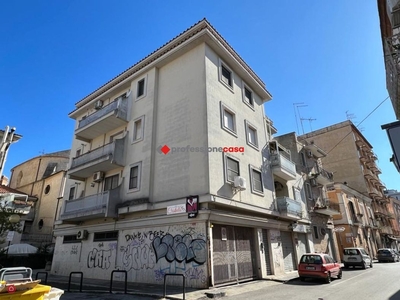 Appartamento in Affitto in Via Alessandro Manzoni 137 a Foggia