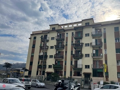 Appartamento in Affitto in Via Diocleziano 33 a Napoli