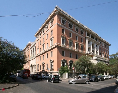 Appartamento in Affitto in Via Emanuele Gianturco 6 a Roma